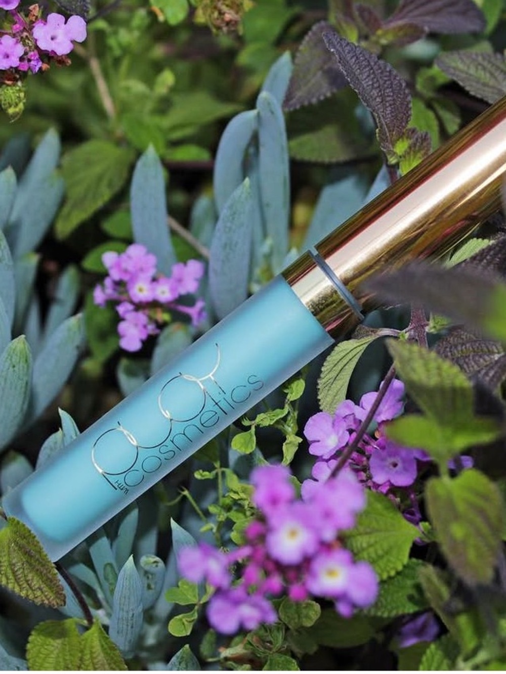 8x$10 PLAY Cosmetics Metallic Light Blue Mascara Tube